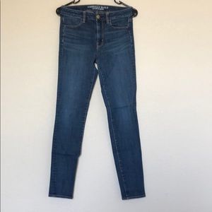 American Eagle high rise skinny Jeans size 6 long